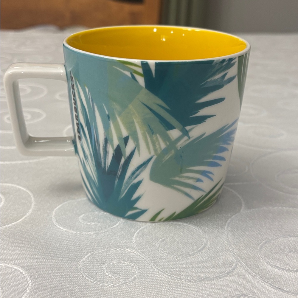 Starbucks Hawaii Tropical Palm Mug 14 Fl Oz Yellow Interior 2019 - Picture 3 of 7